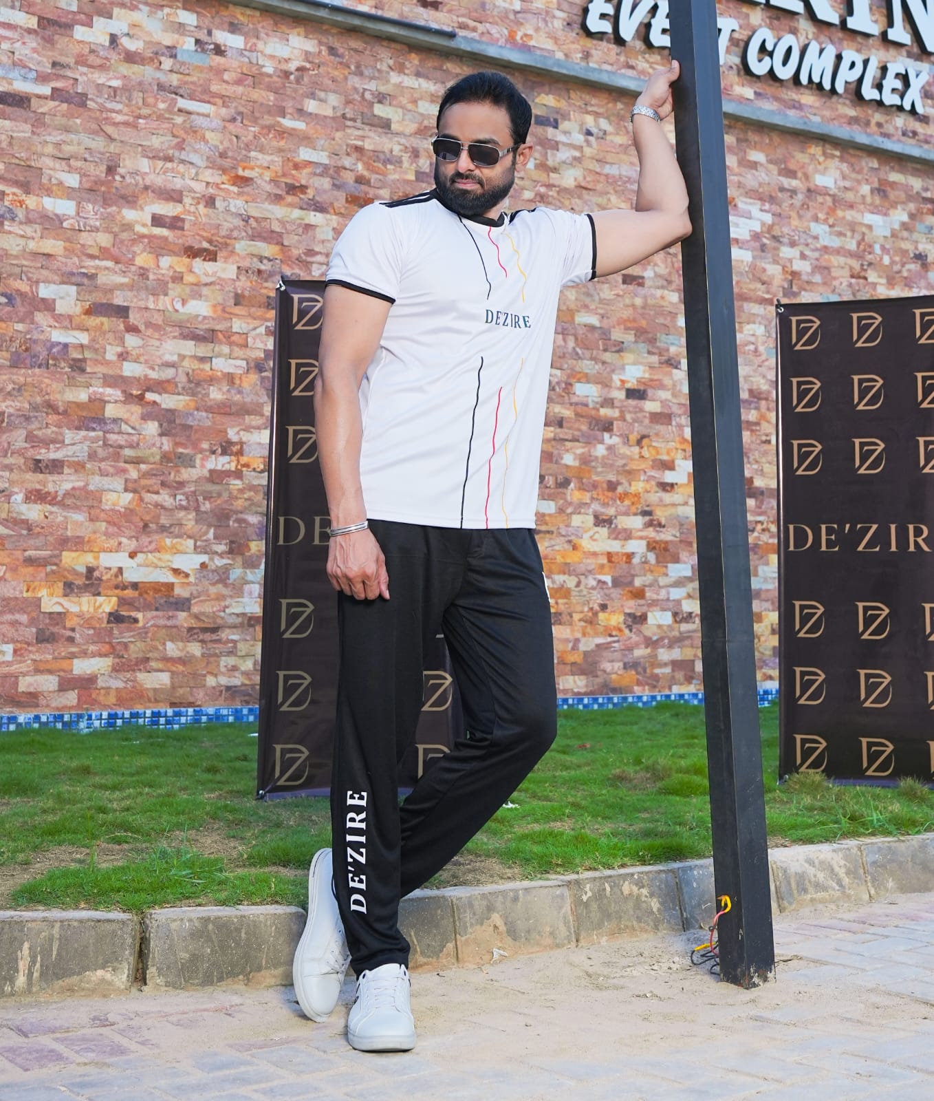 Men's Sporty Contrast Trim Tracksuit Set — White T-Shirt & Black Joggers