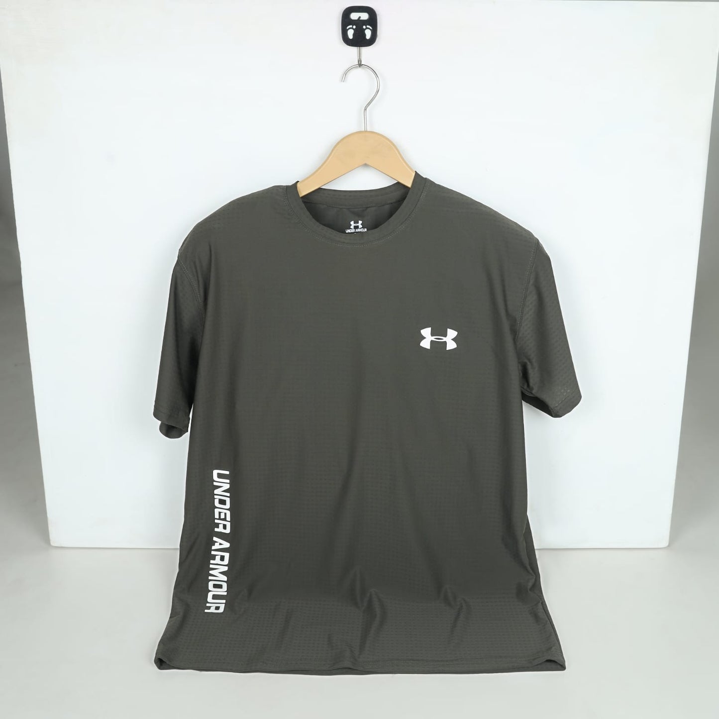 Men's Athletic Performance T-Shirt – Olive Charcoal | Slim Fit Activewear Tee