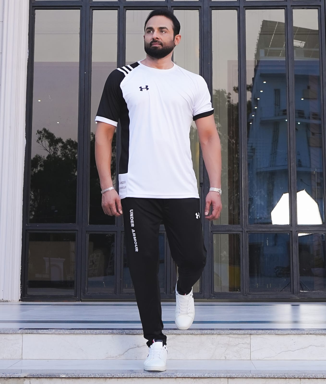 Men's Two-Tone Colour Block Tracksuit Set — White & Black Sports Tee + Slim Jogger Pants