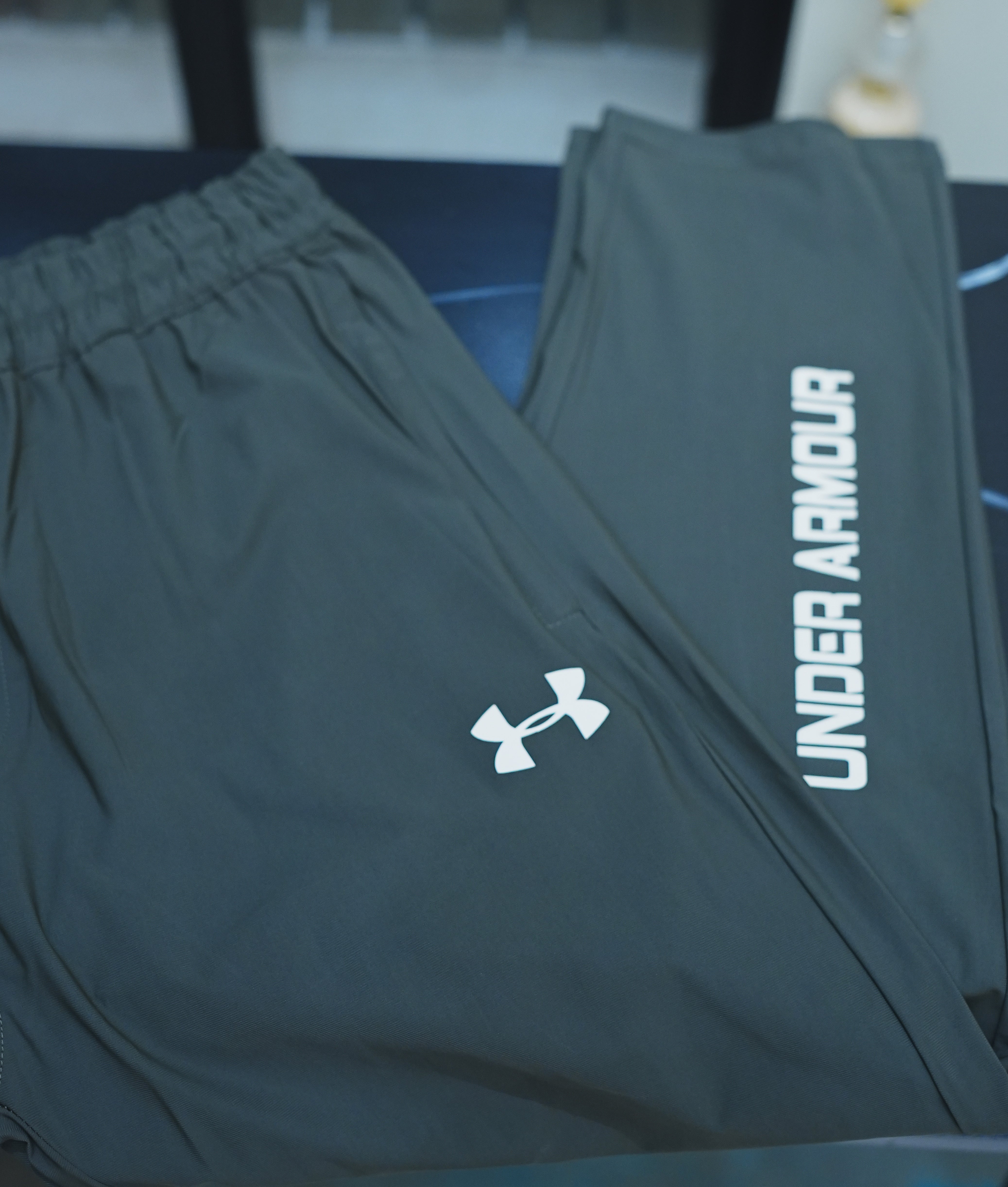 Premium Dryfit Men’s Travel Trousers – Comfortable & Durable Wear